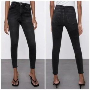 Zara High Rise Skinny Denim Jeans Raw Hem Black Wash